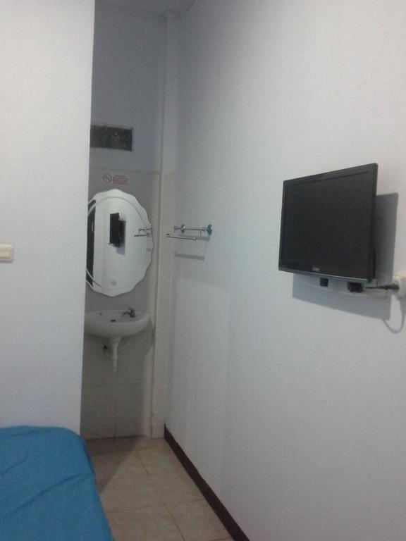 Wisma 88 Gorontalo Chambre photo